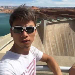 Meet your Posher, Roy